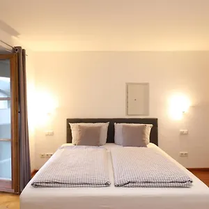  Apartment Fantastic Garden Friends & Family Deutschland