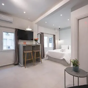 Yellow Door, Nilie Hospitality Mgmt Διαμέρισμα
